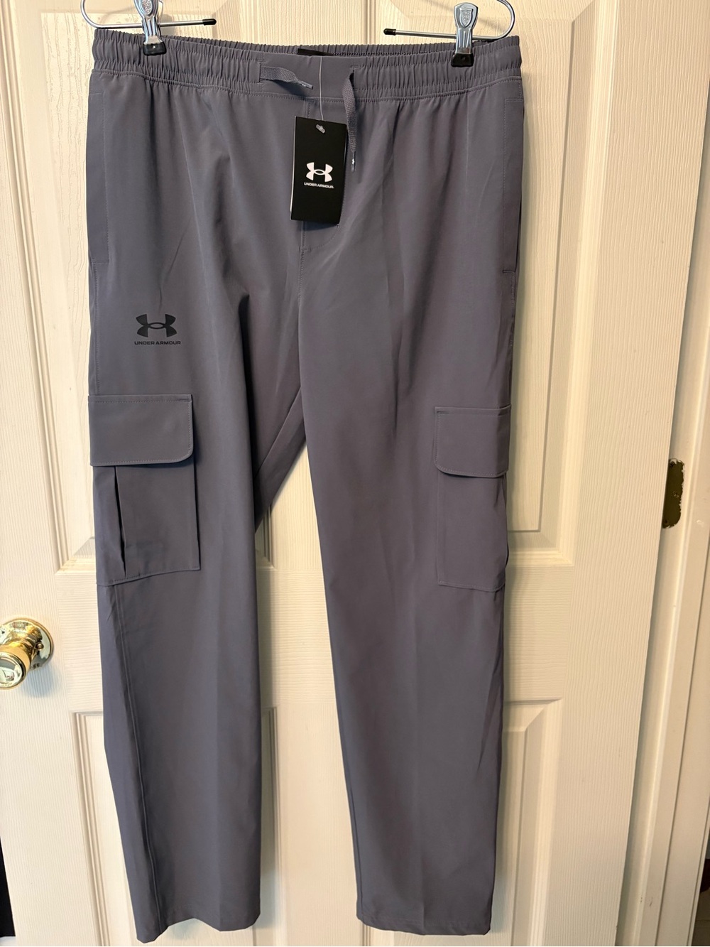 NWT Boys Youth Under Armour UA Icon Woven Cargo Pants Gray XL $50